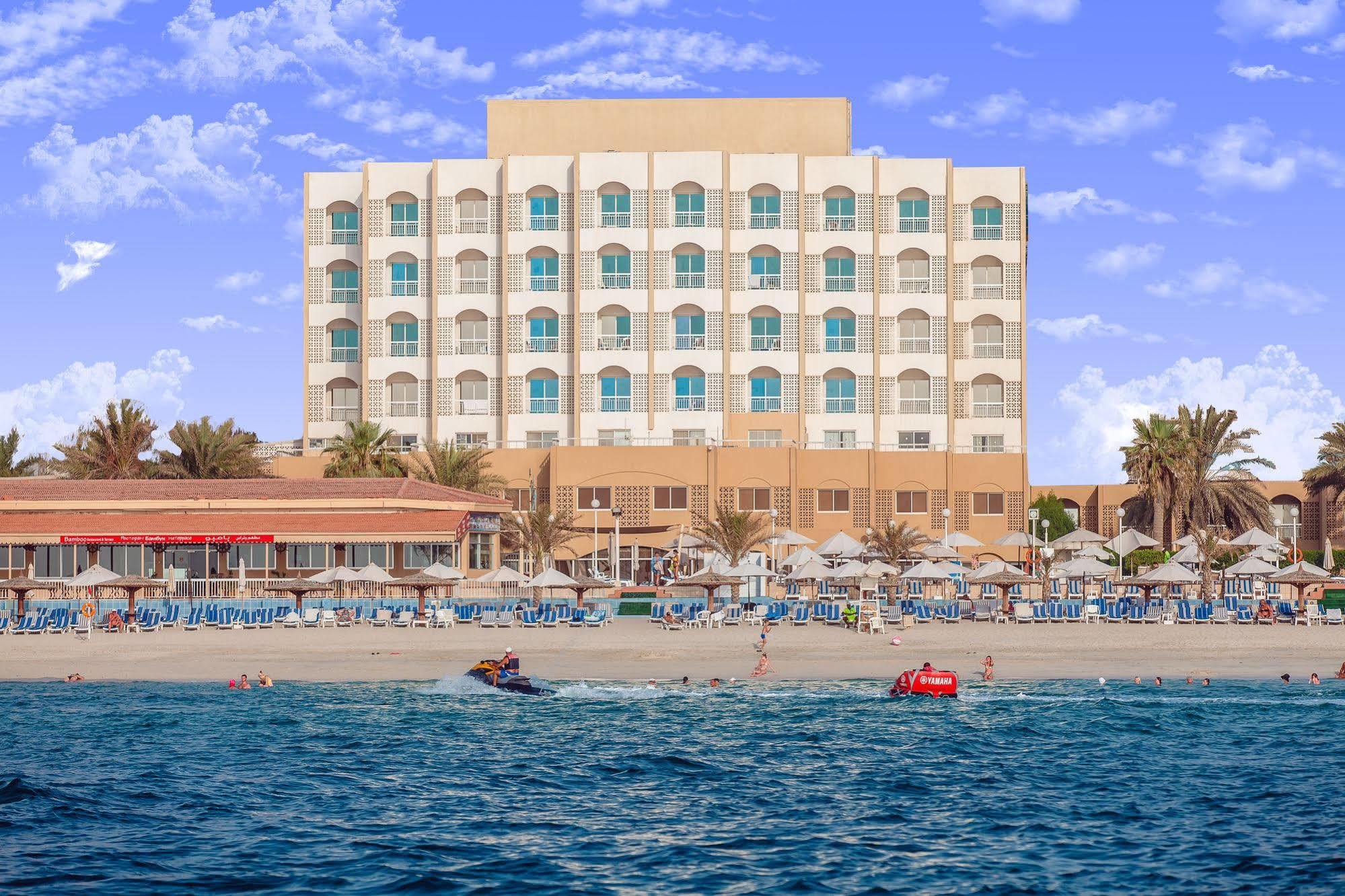 Sharjah Carlton Hotel Εξωτερικό φωτογραφία